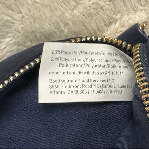 I am  (Brand)  Small Navy Quilted Crossbody Bag, 6 x 2.5 x 7 NWT - Picture 10 of 12